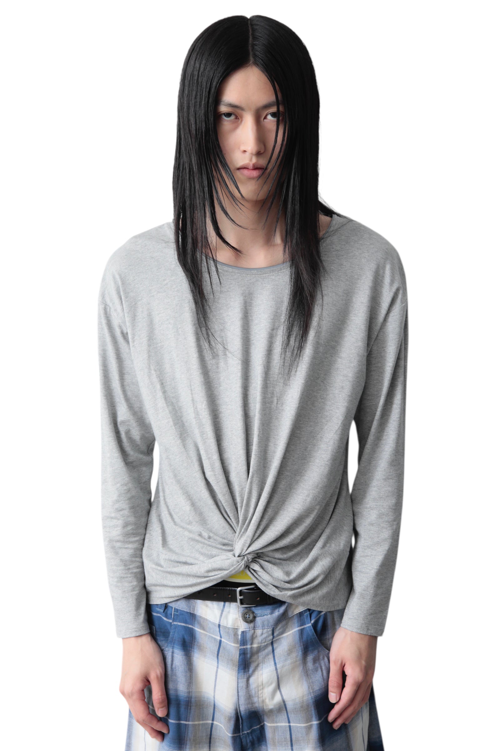 CENTER TWIST LONG SLEEVE T-SHIRT