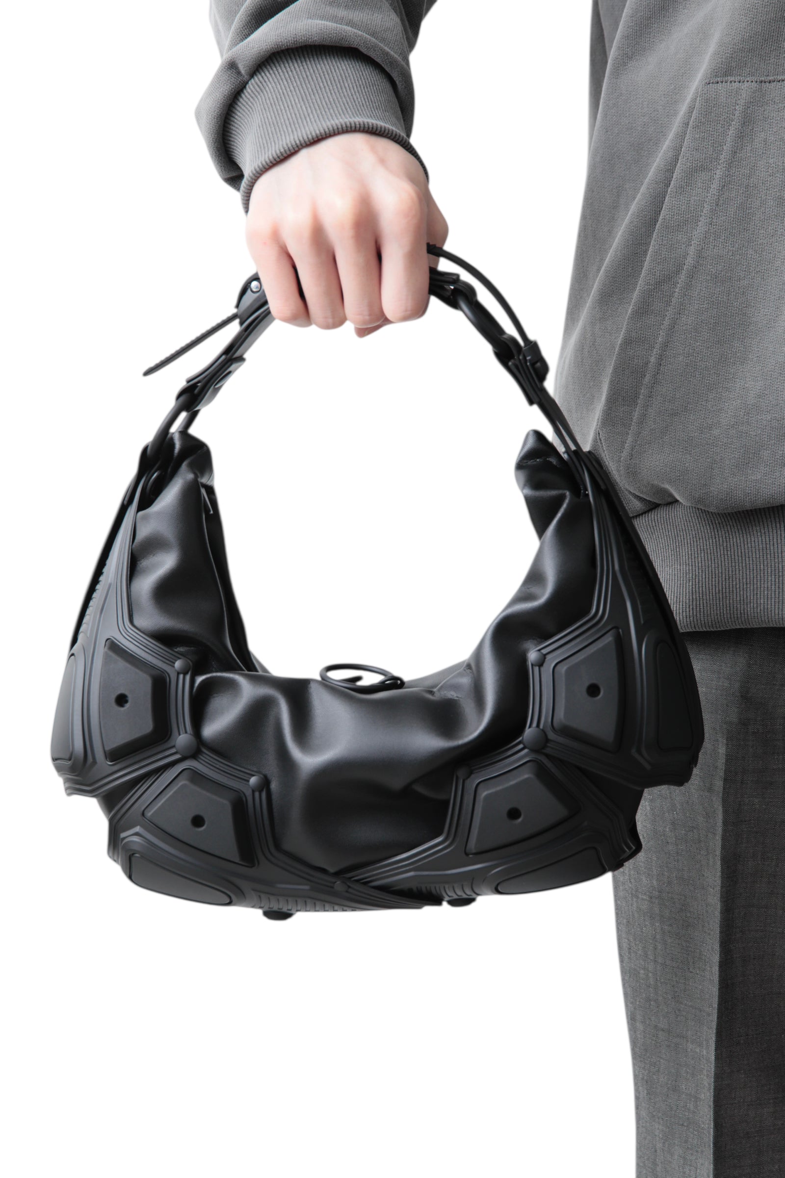 (Stop) INNERRAUM SMALL HALF MOON BAG