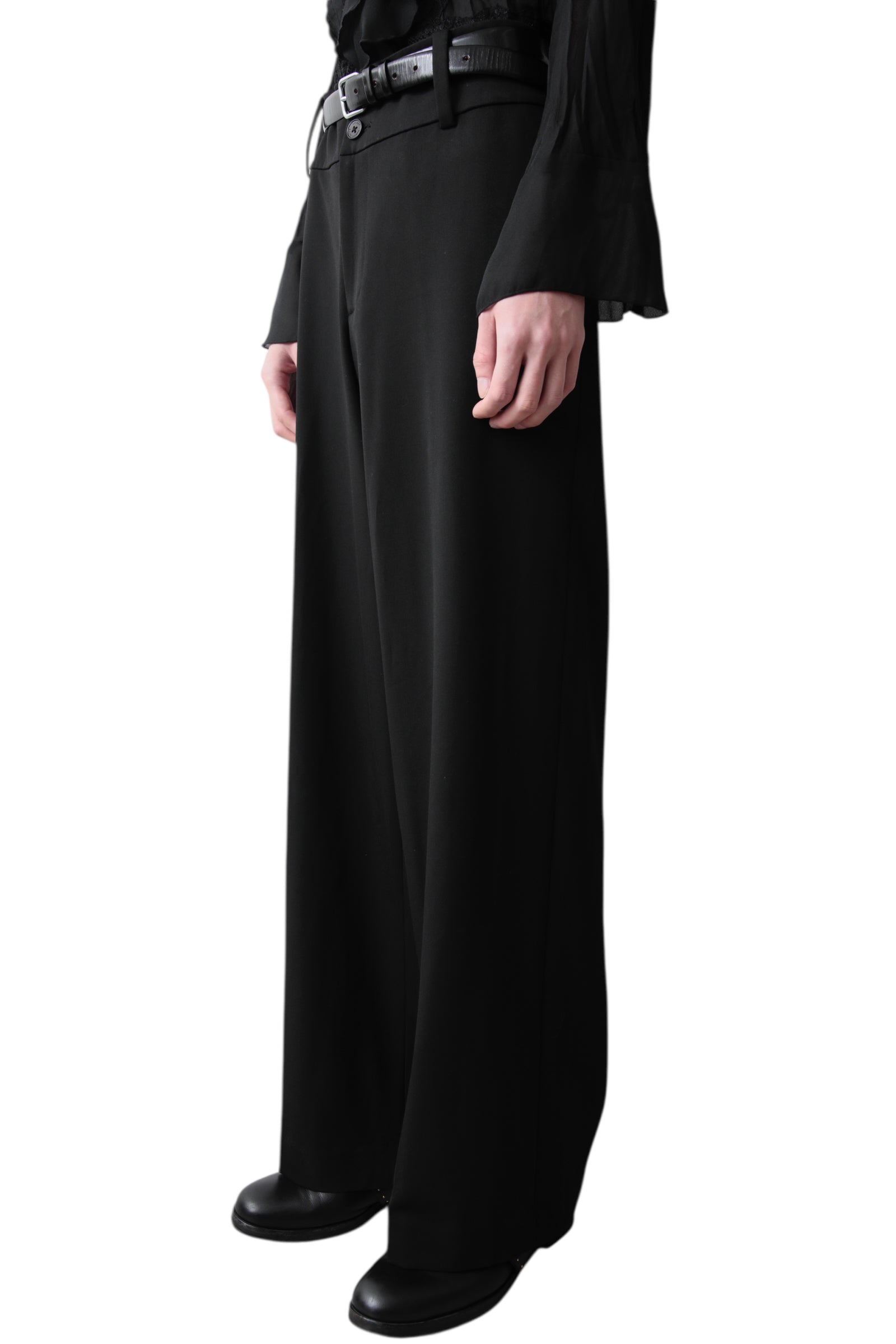 BLACK BAGGY SLACKS