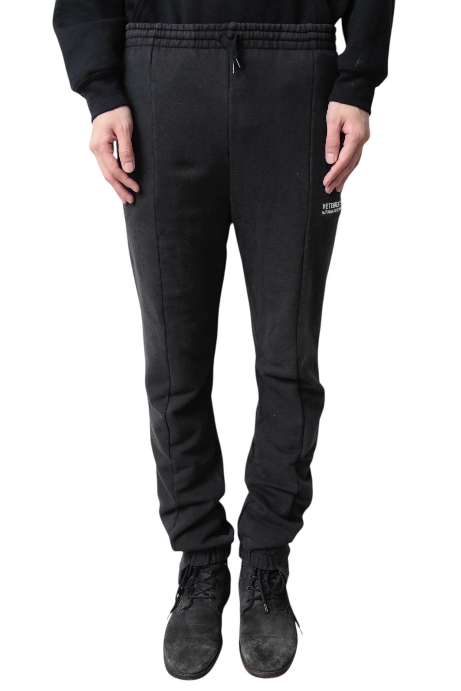2018A/W VETEMENTS LOGO SLIM SWEATPANTS