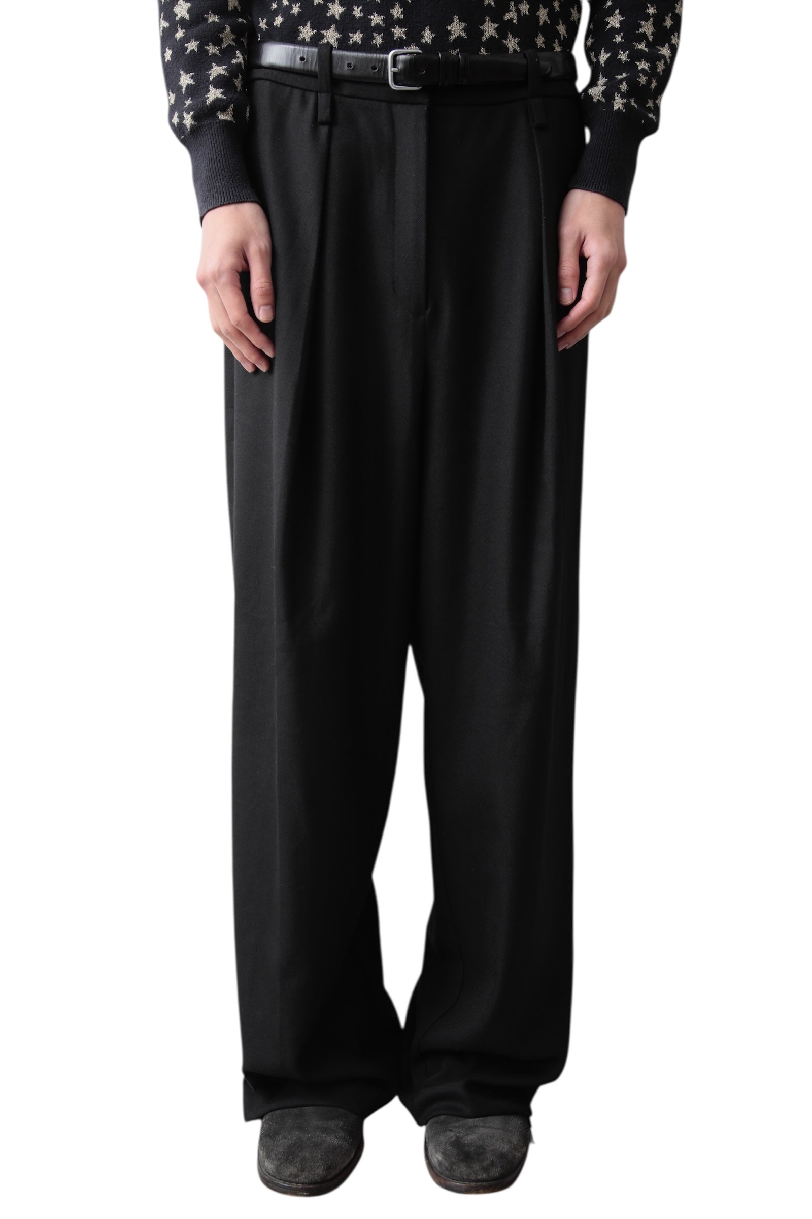 BLACK BAGGY SLACKS