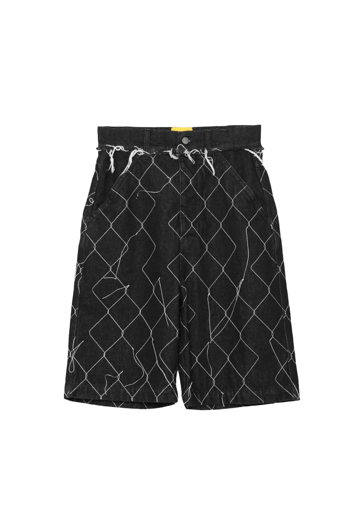 AIREI BIG FIT DENIM SHORTS WITH CHAIN LINK
