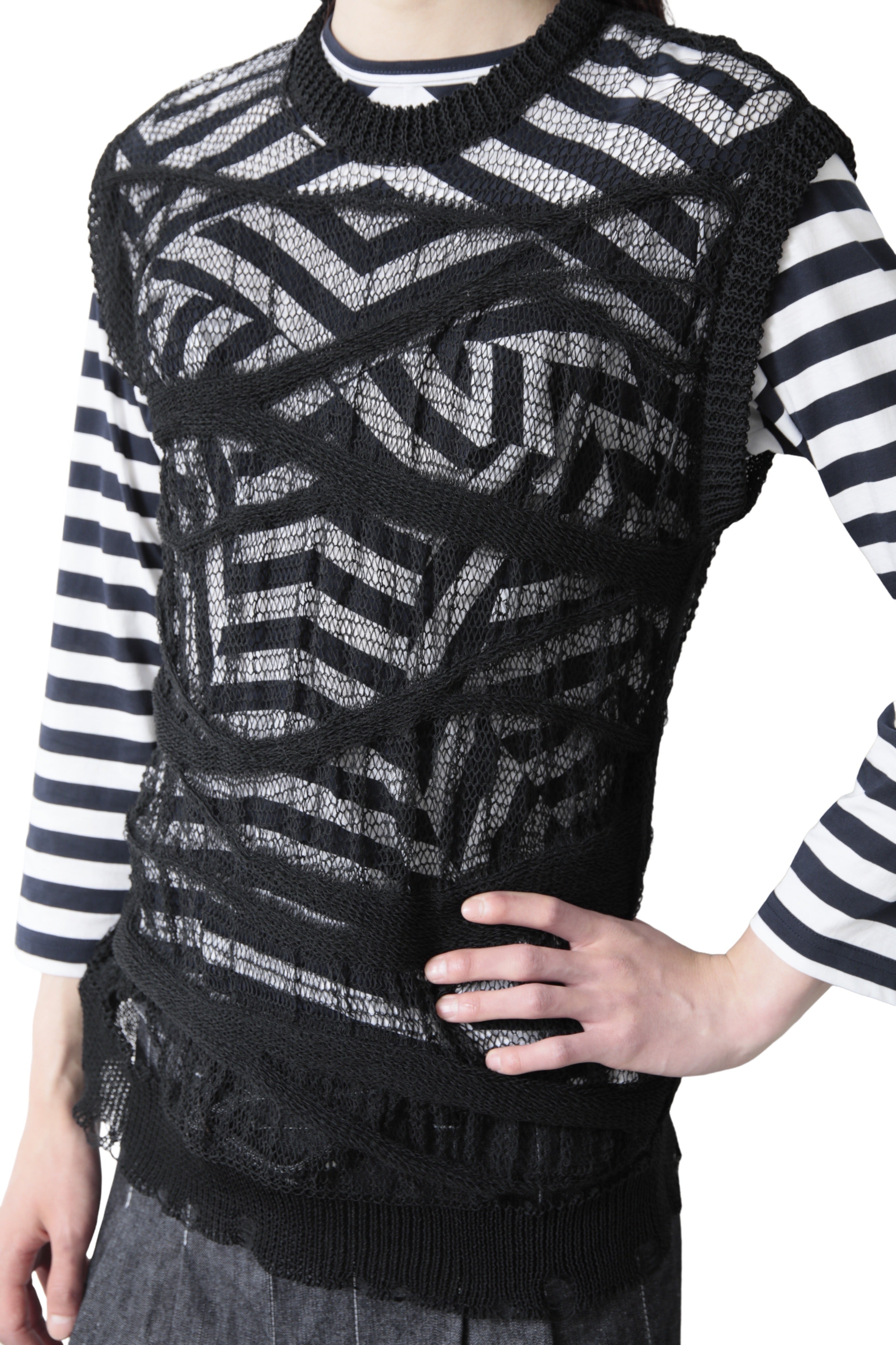 JUNYA WATANABE SLEEVELESS CRAZY MESH SWEATER – THE ELEPHANT