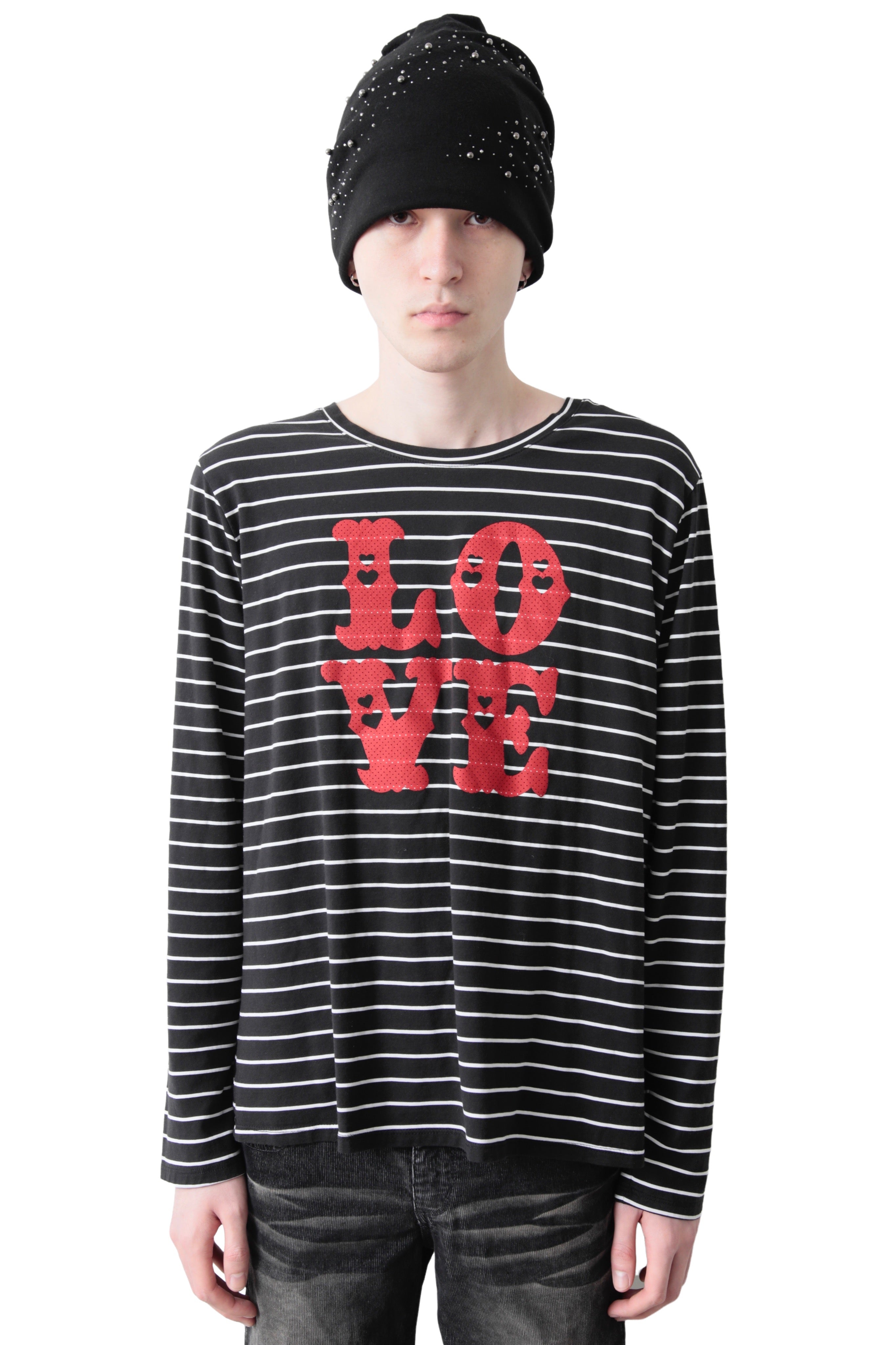 "LOVE" LETTERING BORDER LONG SLEEVE T-SHIRT