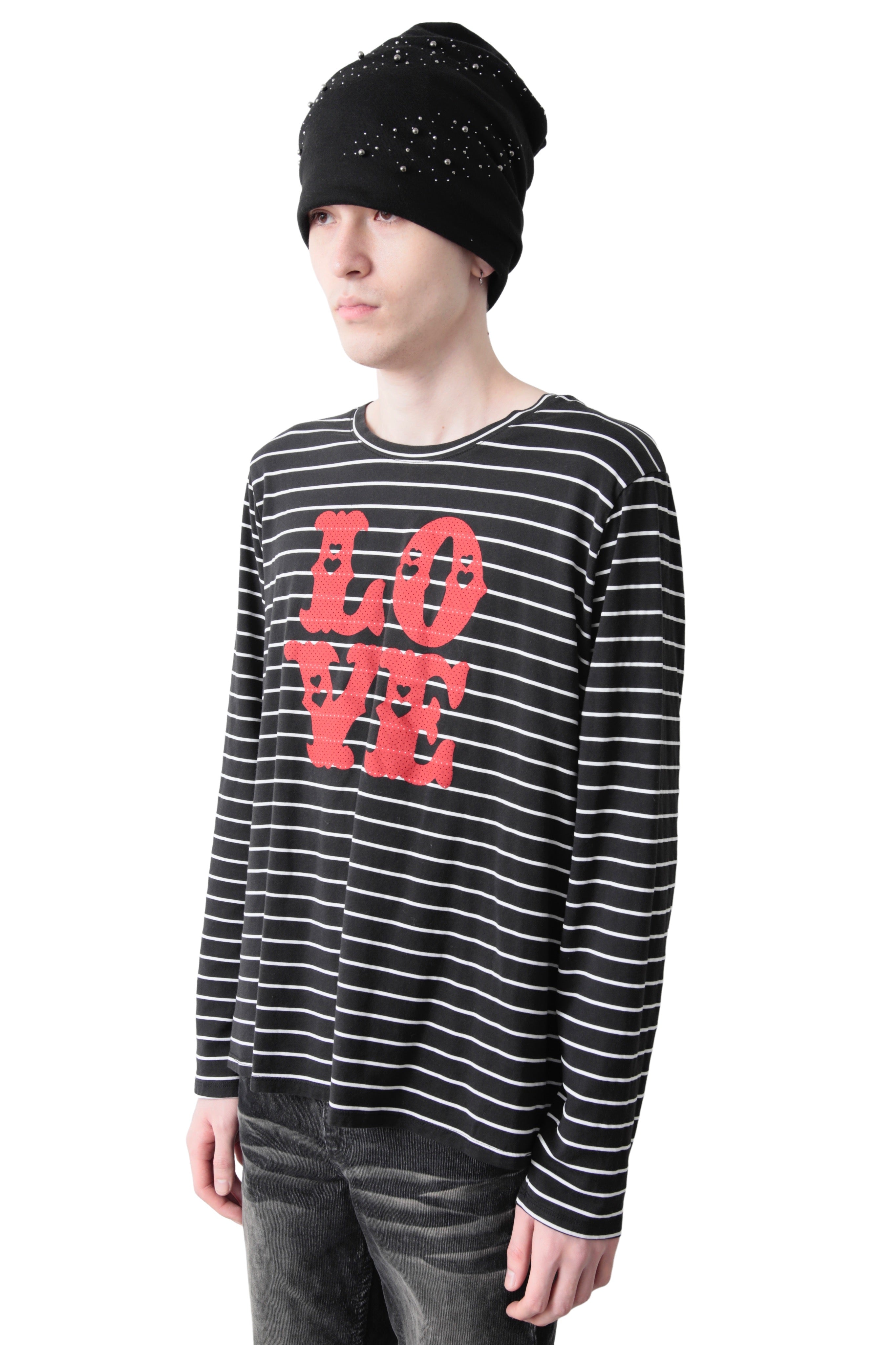 "LOVE" LETTERING BORDER LONG SLEEVE T-SHIRT