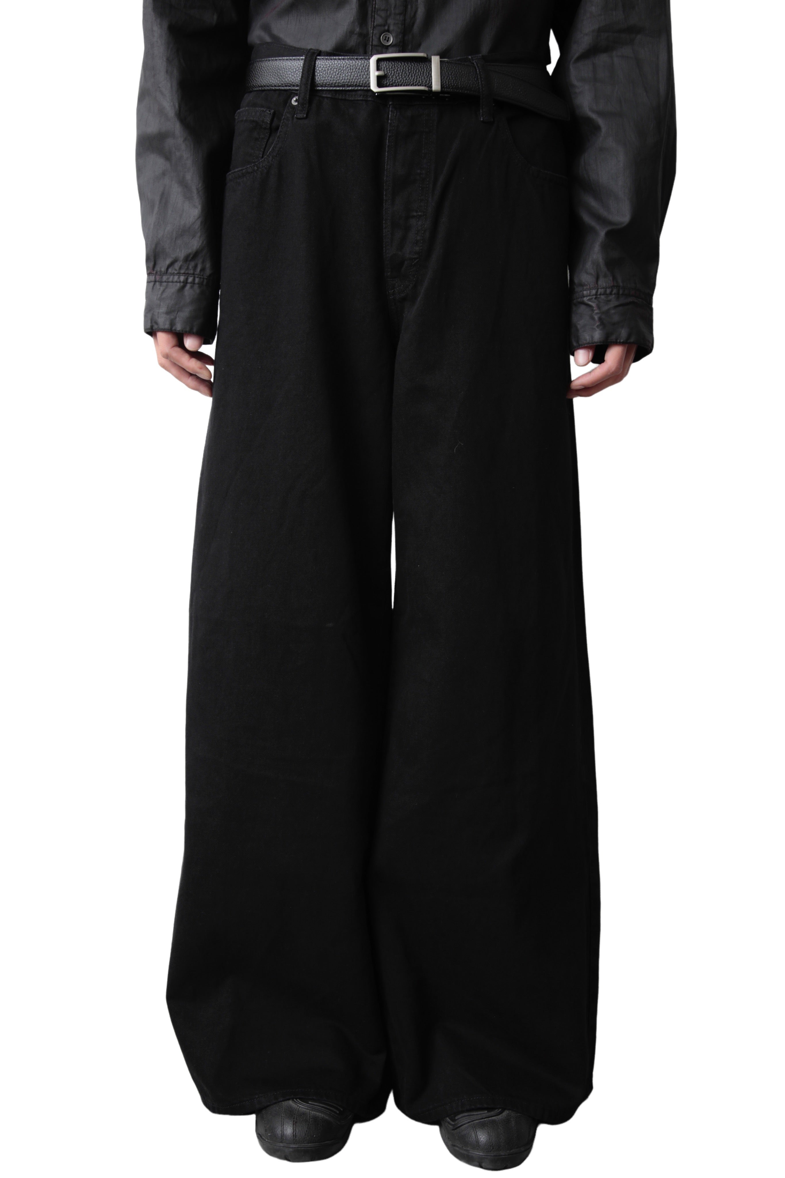 BLACK BAGGY DENIM PANTS