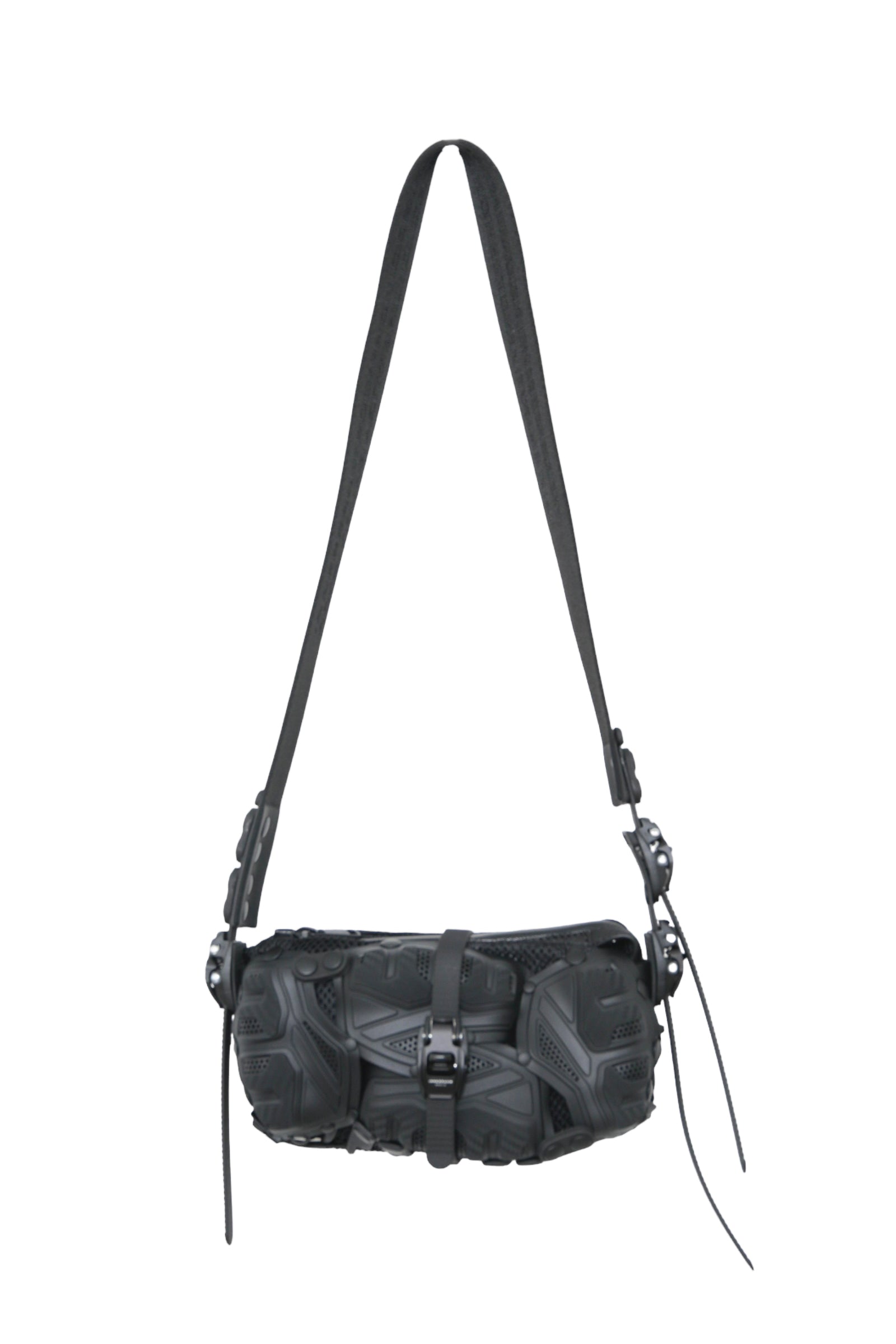 INNERRAUM CROSS BODY BAG