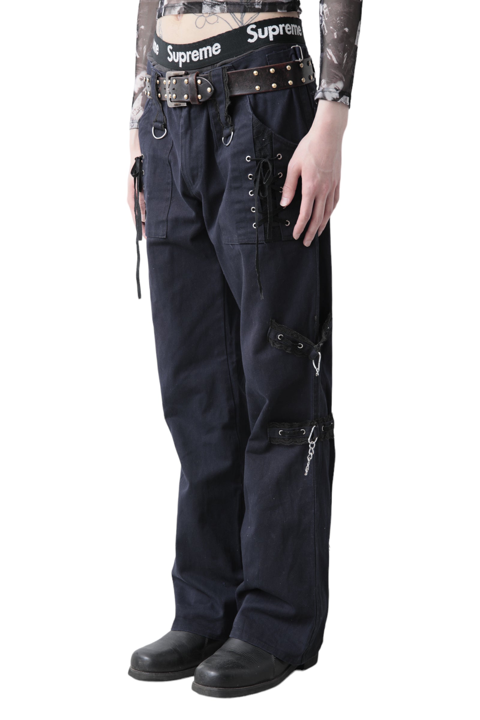 LACE PATCH BONDAGE PANTS