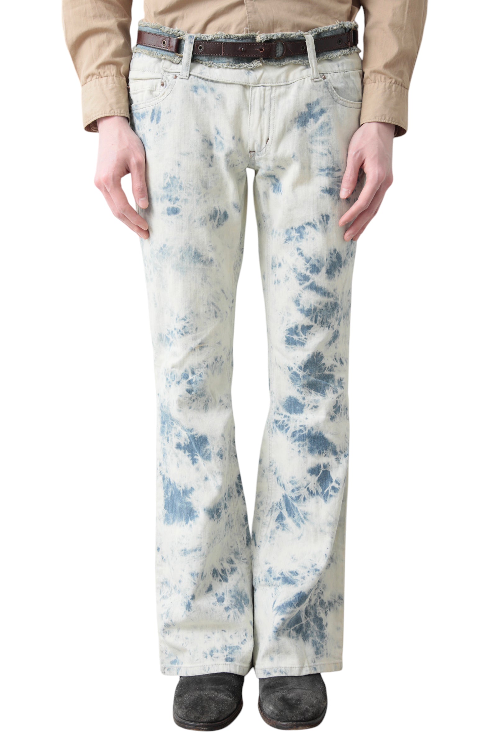 BLEACHED FLARE DENIM PANTS