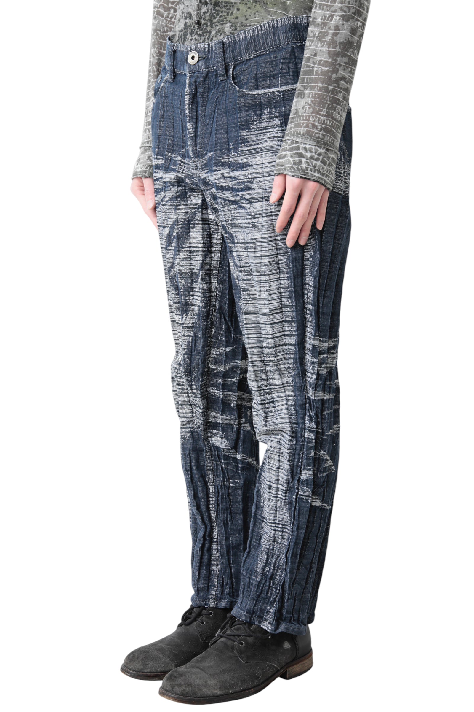 A-POC ISSEY MIYAKE WRINKLE PRINTED DENIM PANTS