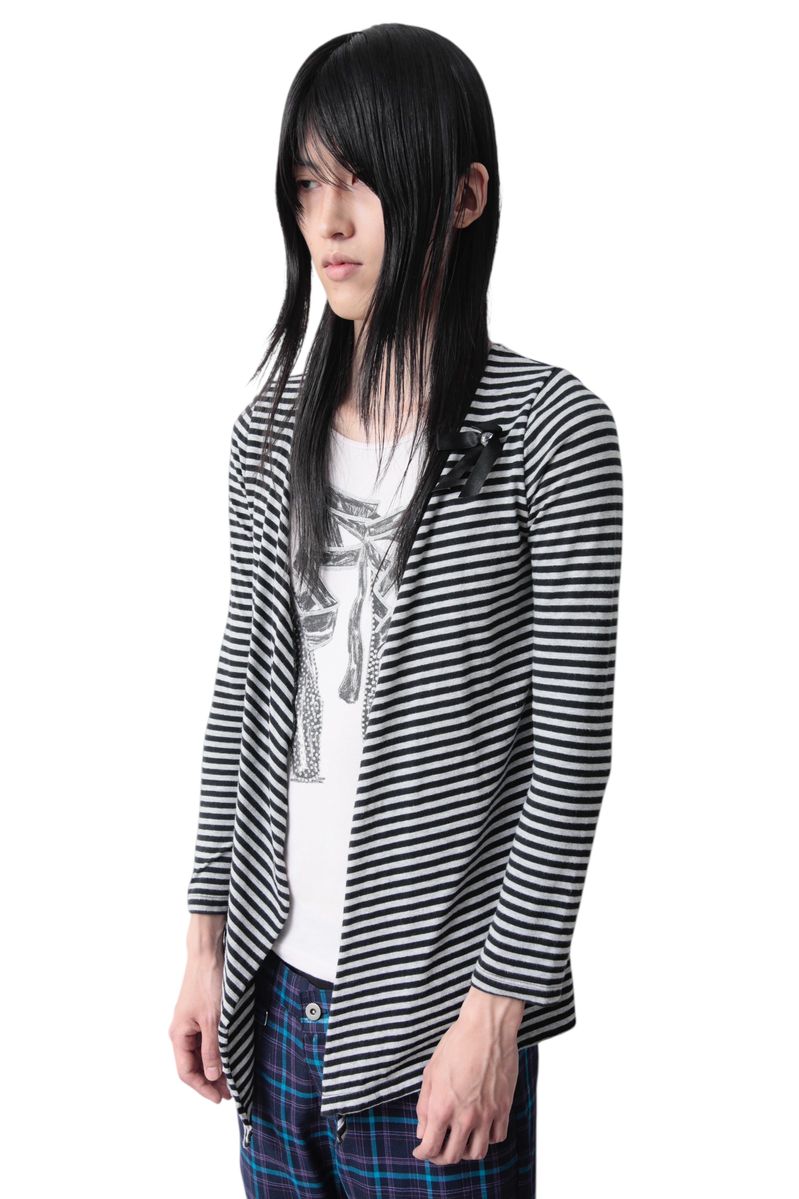 LAYERED BORDER GRAPHIC TOP