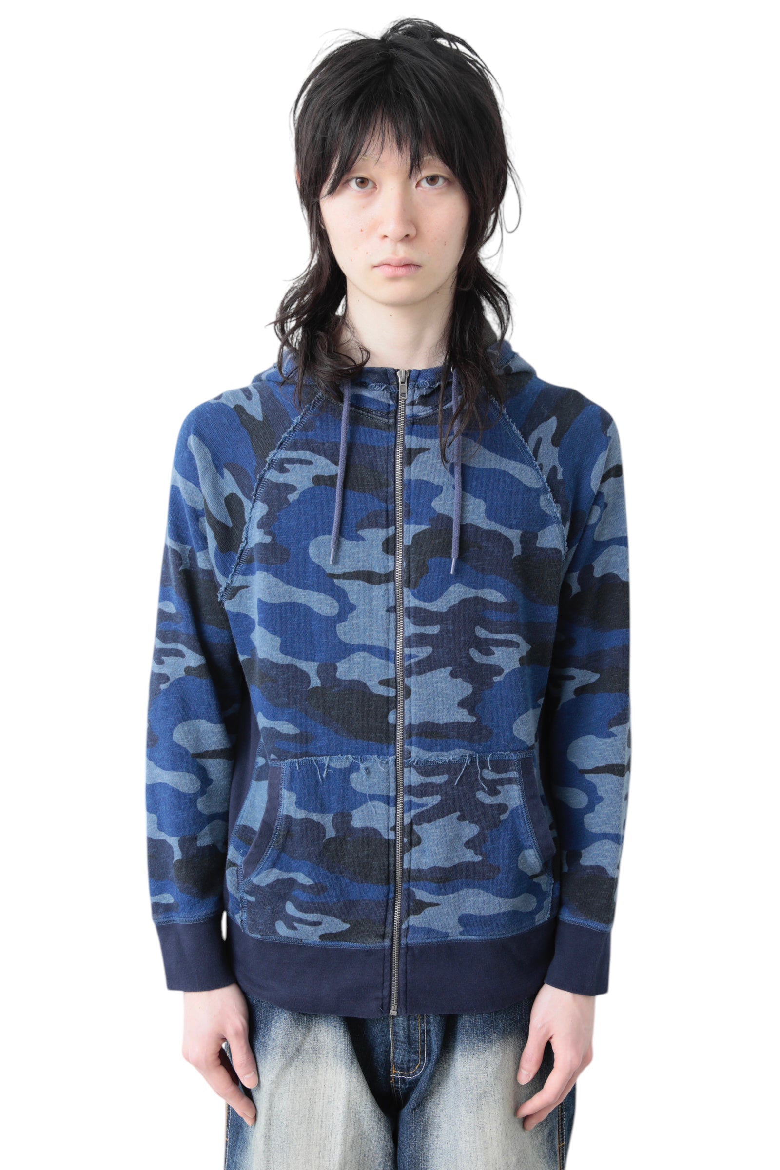 CAMO ZIP UP HOODIE