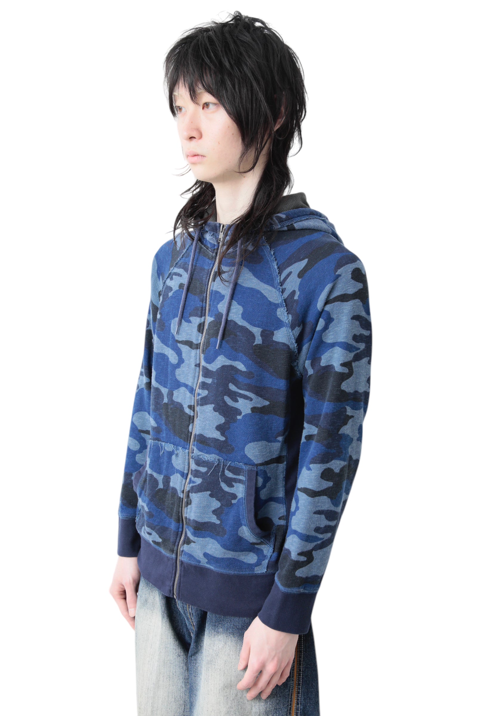 CAMO ZIP UP HOODIE