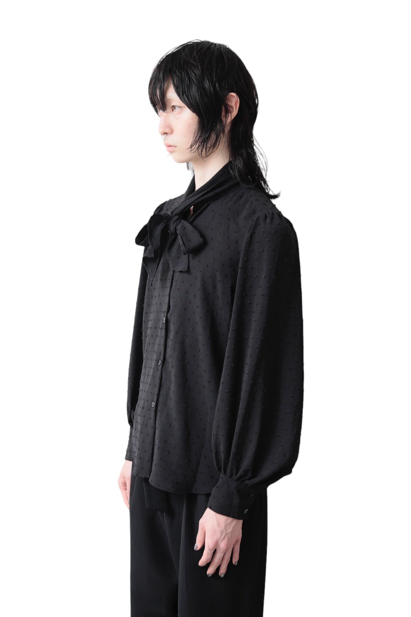 BLACK DOT RIBON SHIRT