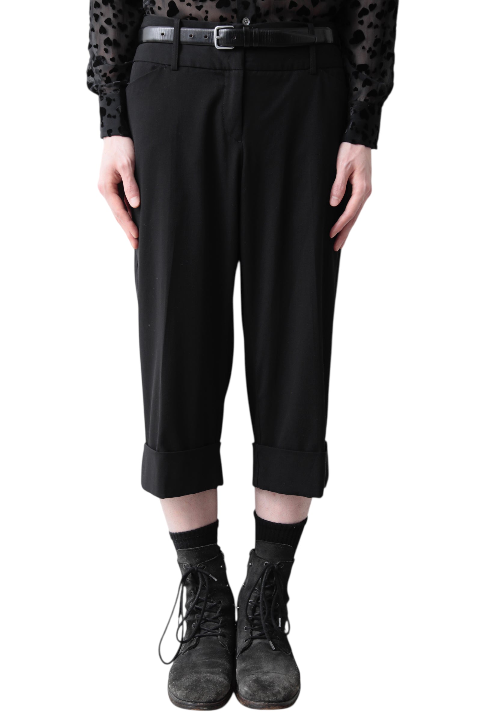 BLACK CROPPED SLACKS