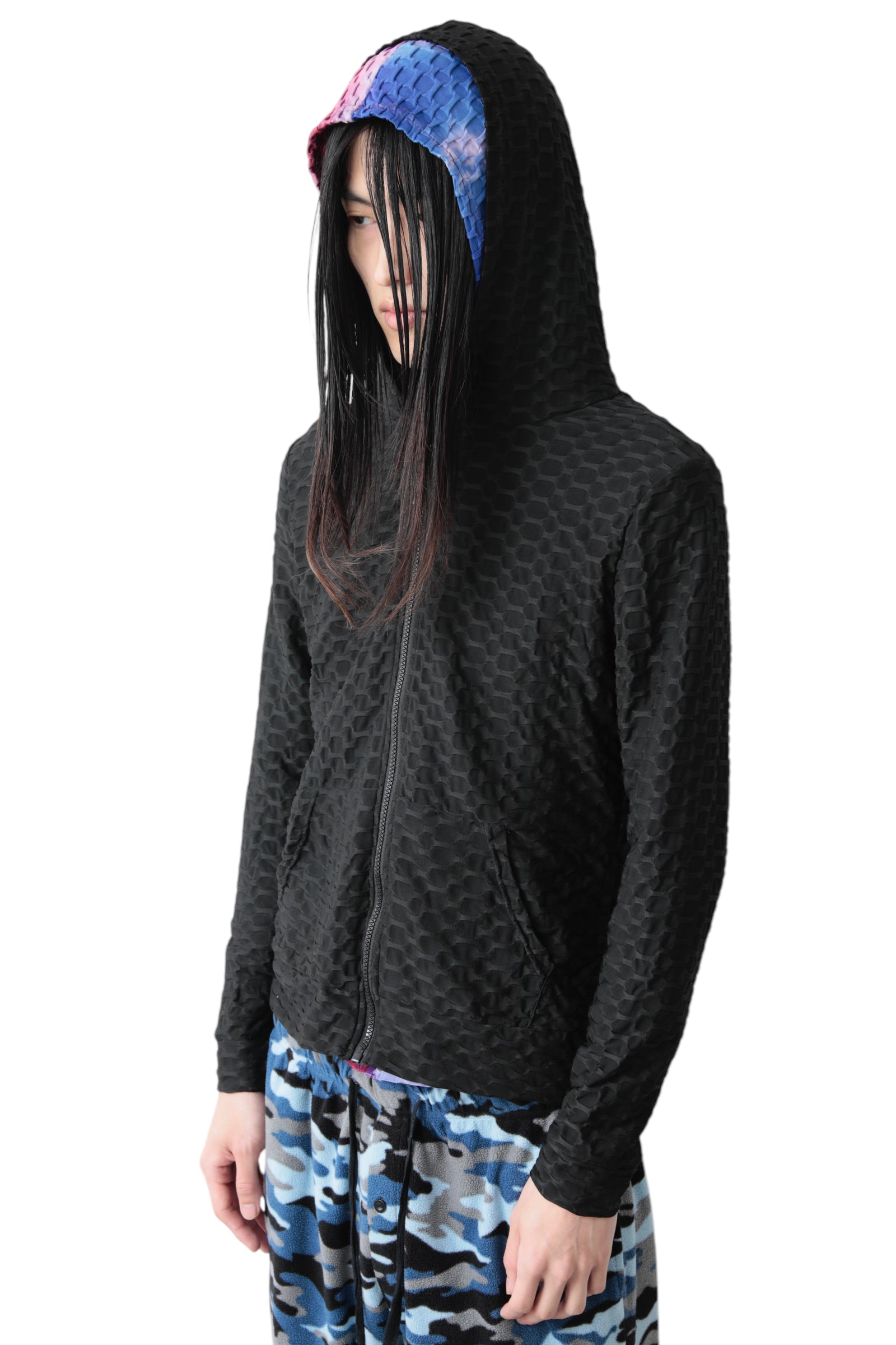 BLACK TEXTURE HOODIE