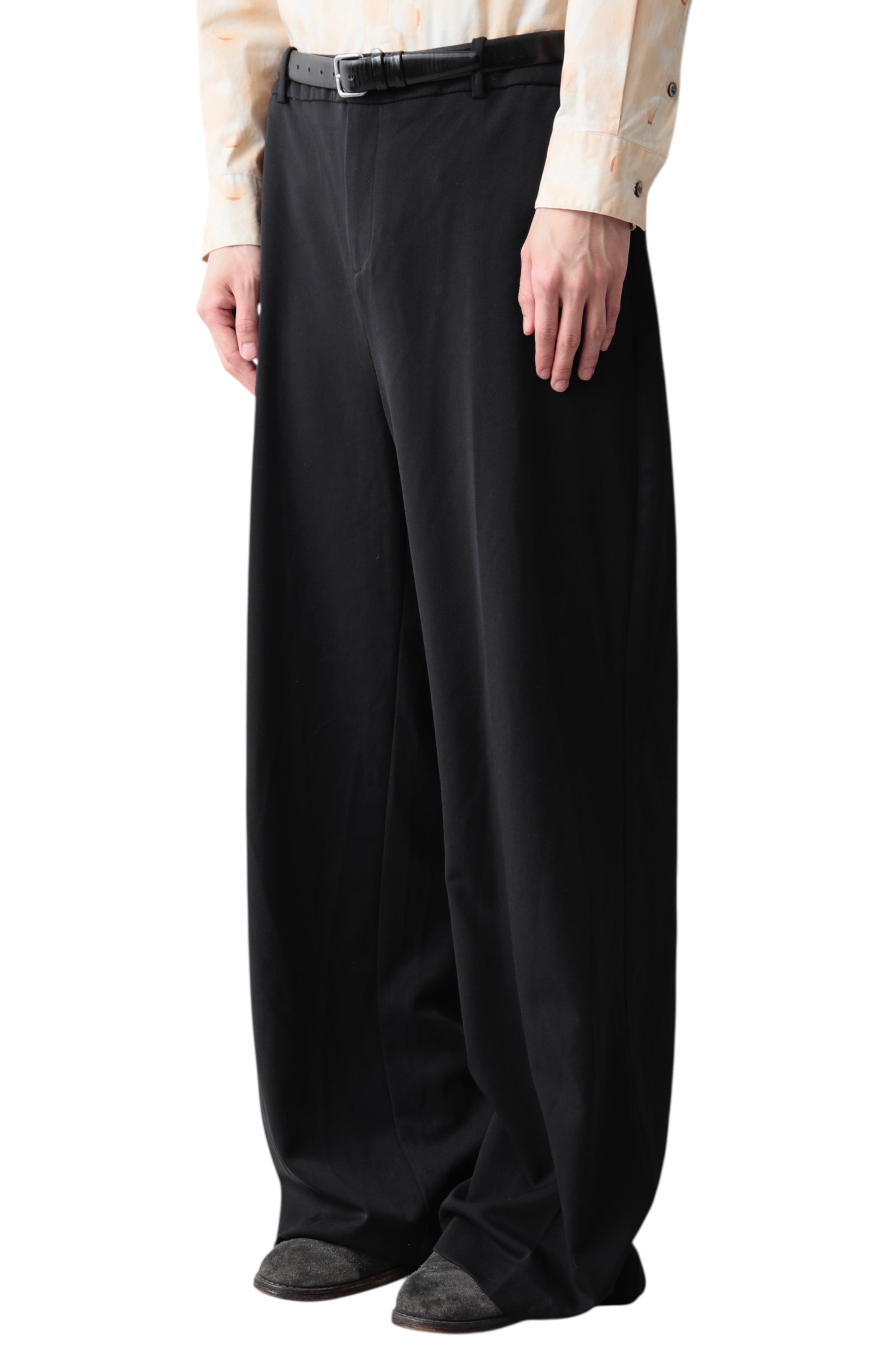 BLACK BAGGY SLACKS
