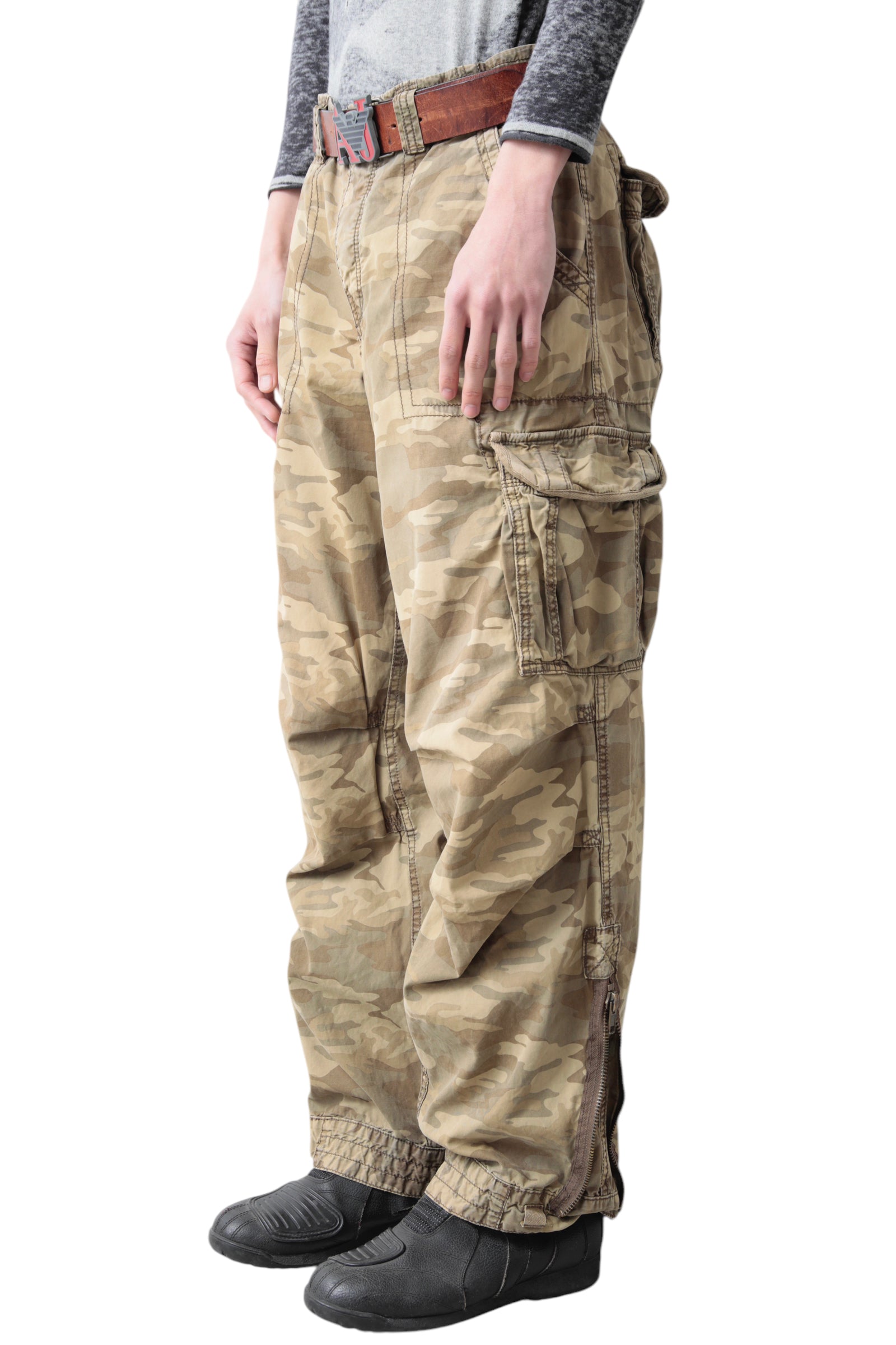 SAND CAMO CARGO PANTS