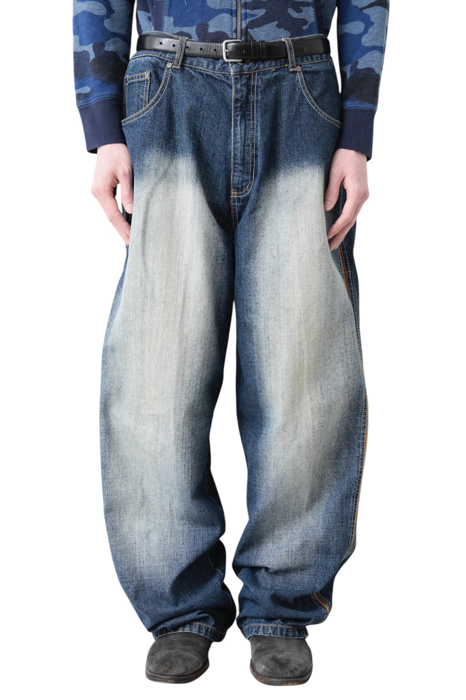 FADED SIDE LINE BAGGY DENIM PANTS