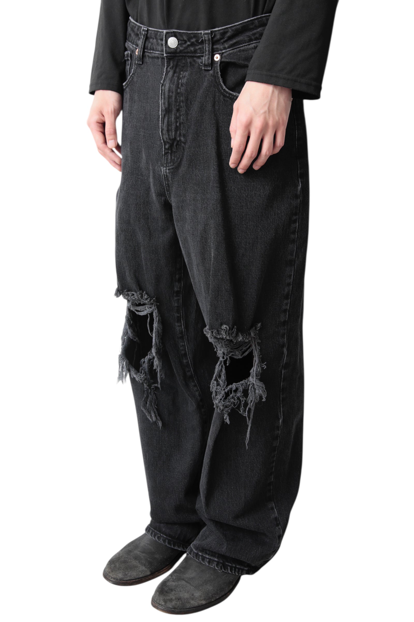 CRUSHED BLACK WIDE DENIM PANTS