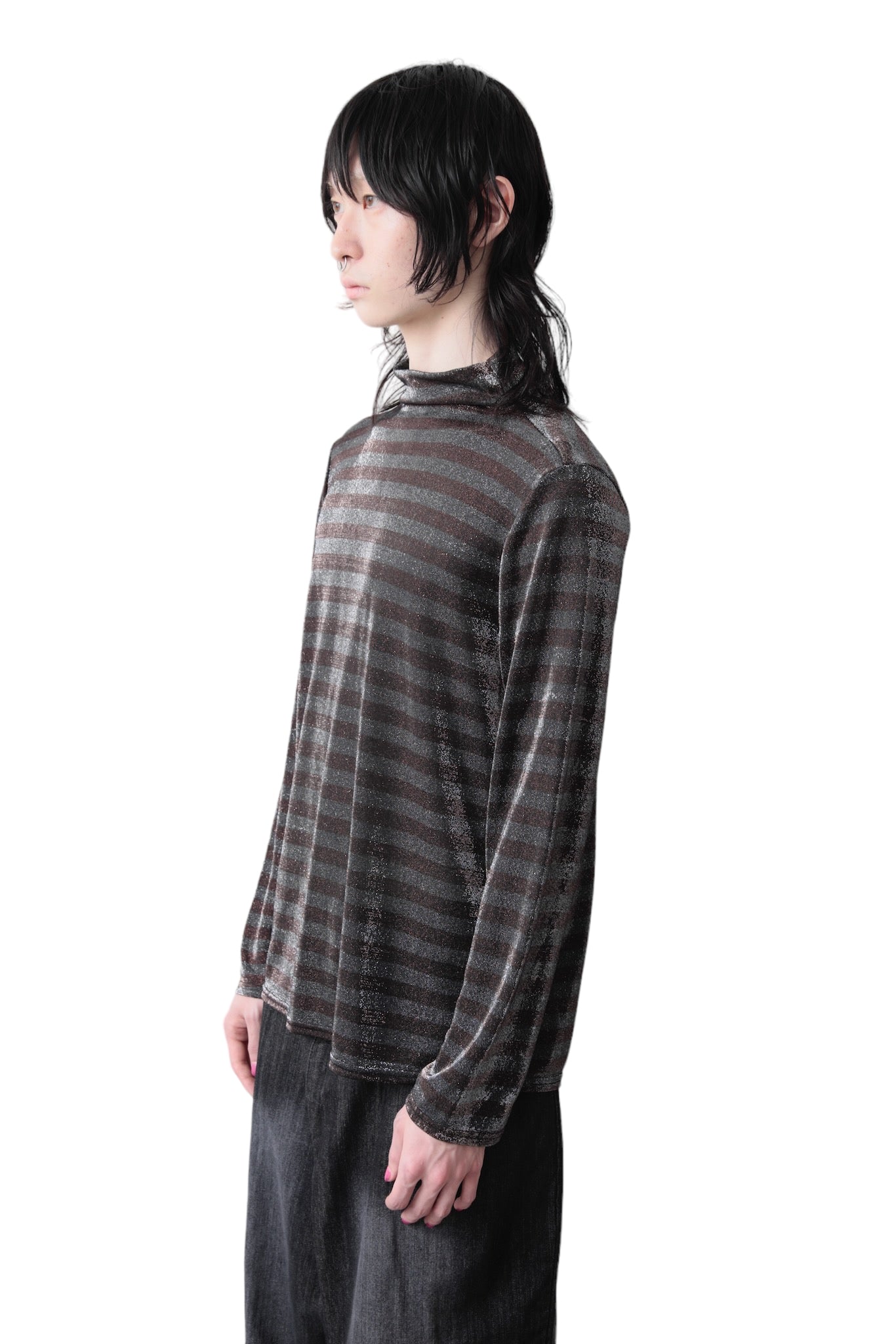 LAME BORDER HIGH NECK TOP