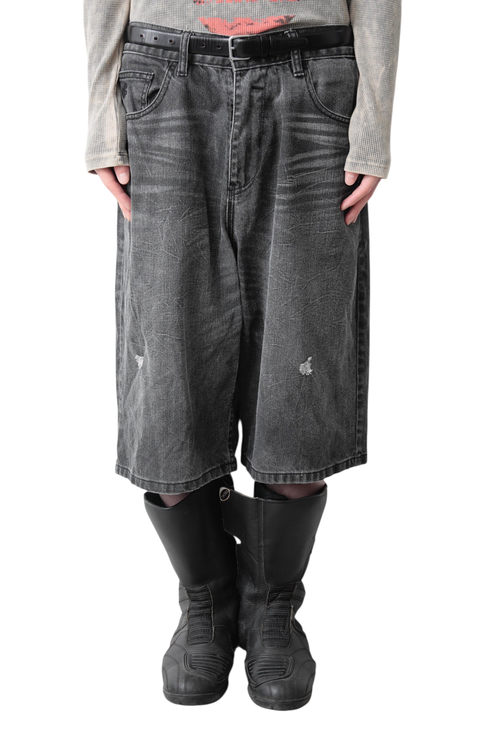 FADED BLACK BAGGY DENIM SHORTS