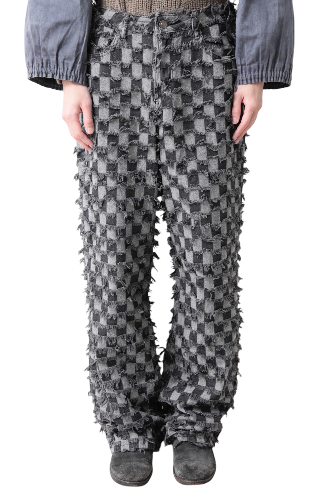 CHECKER FLAG FRINGE DENIM PANTS