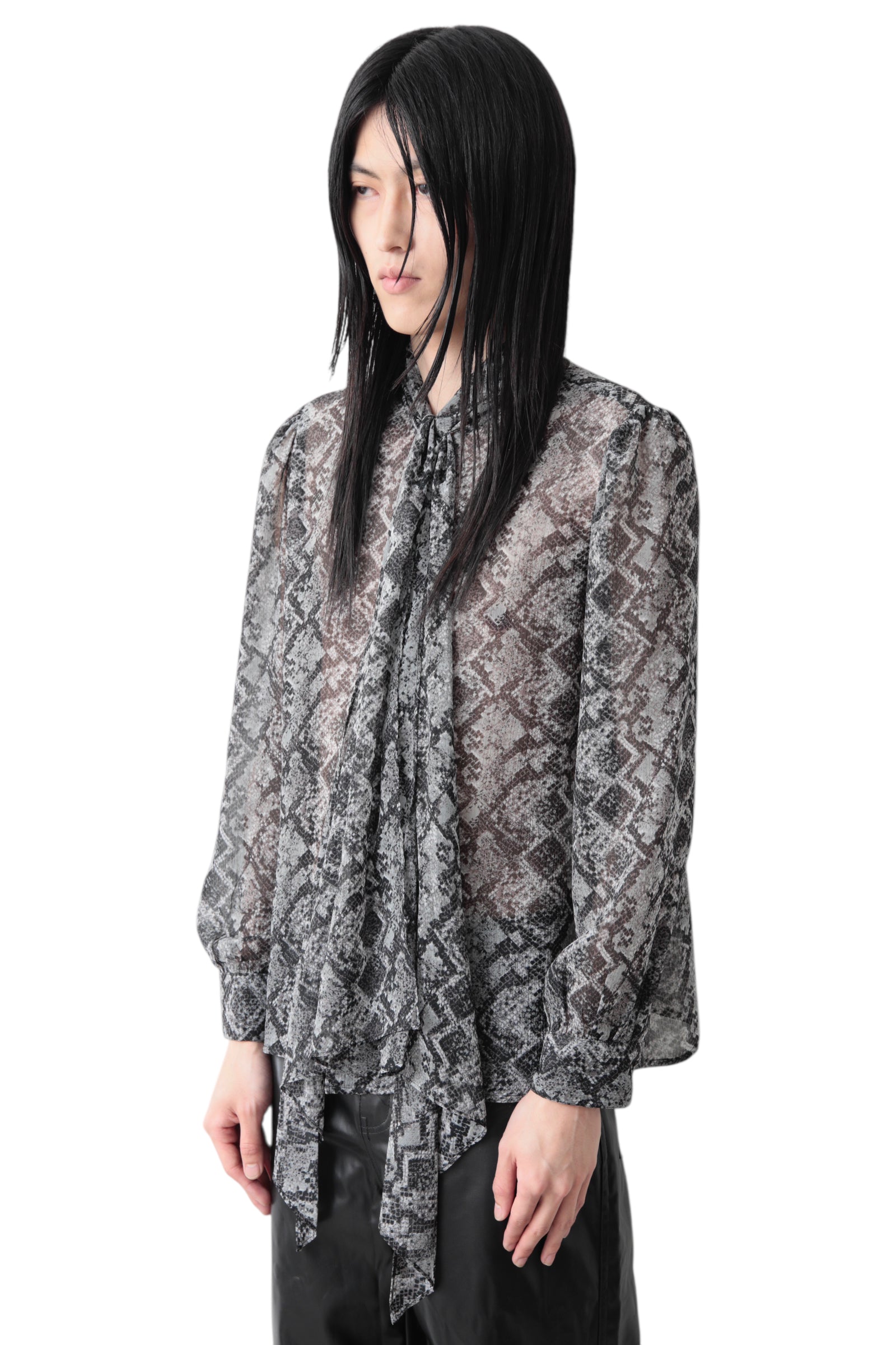 PYTHON PATTERNED RIBON TIE SHORT