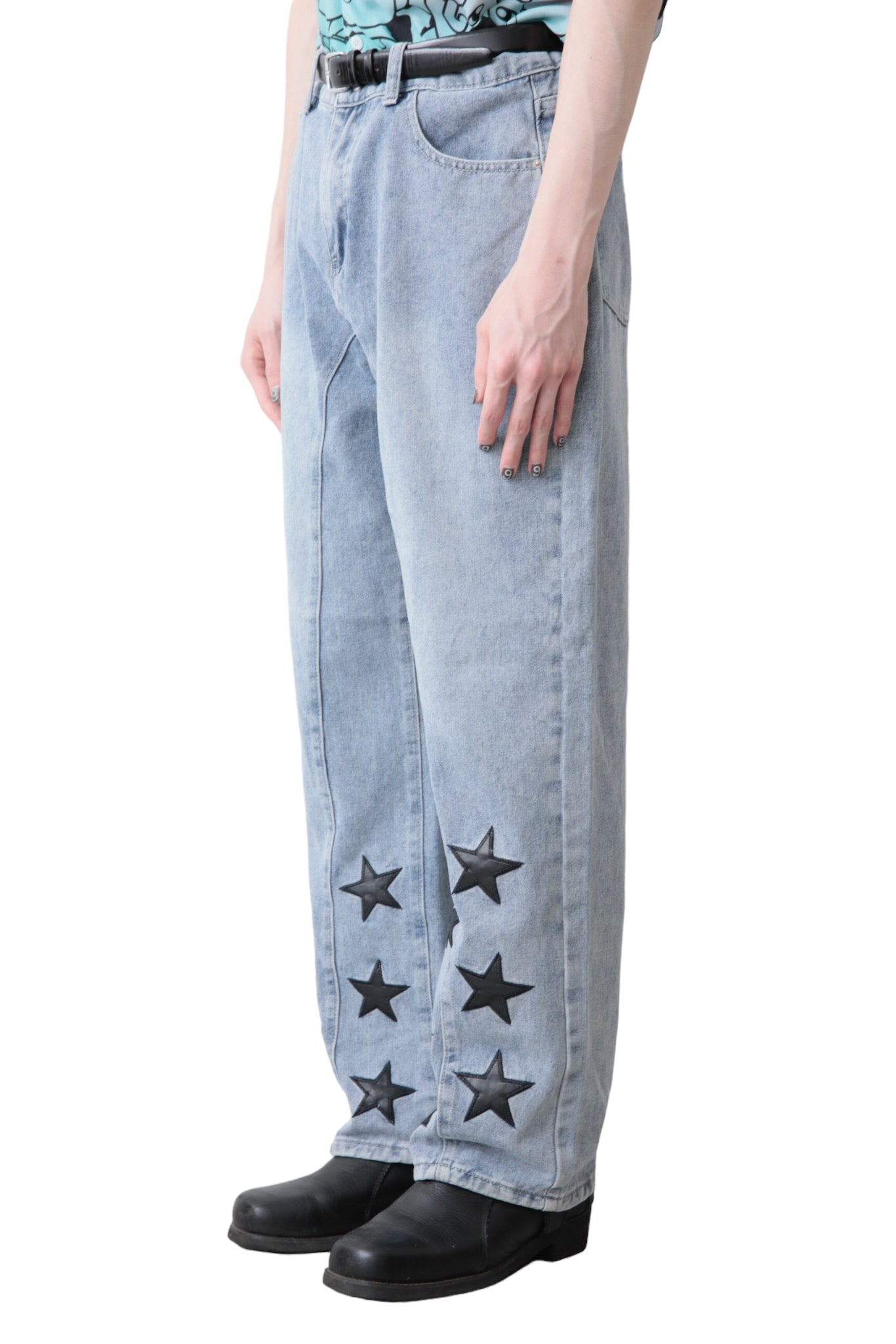 LEATHER STAR PATCH WIDE DENIM PANTS