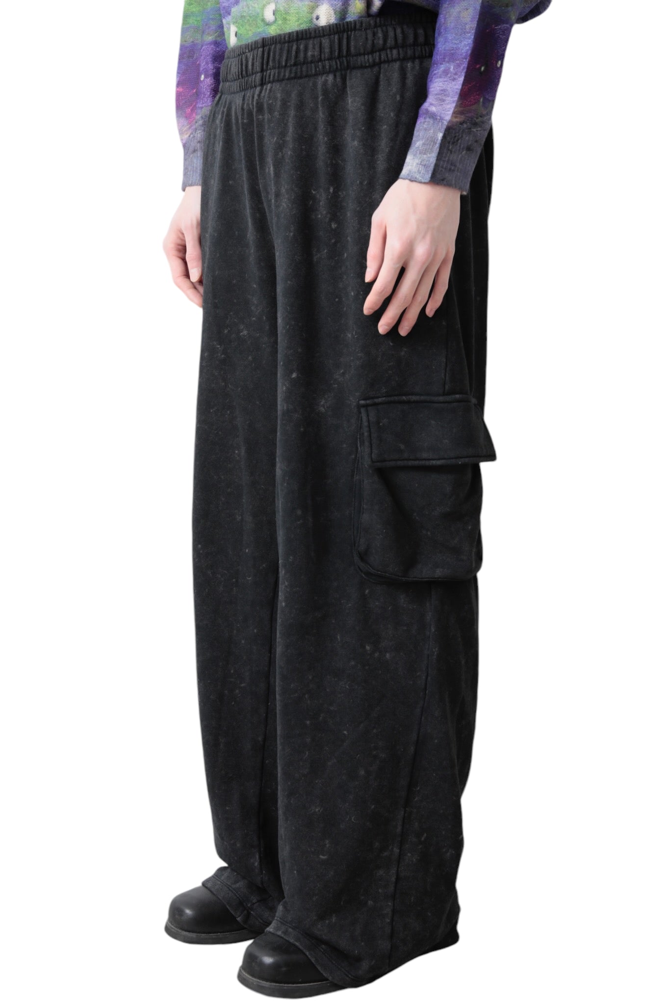 BLEACHED BAGGY SWEAT CARGO PANTS