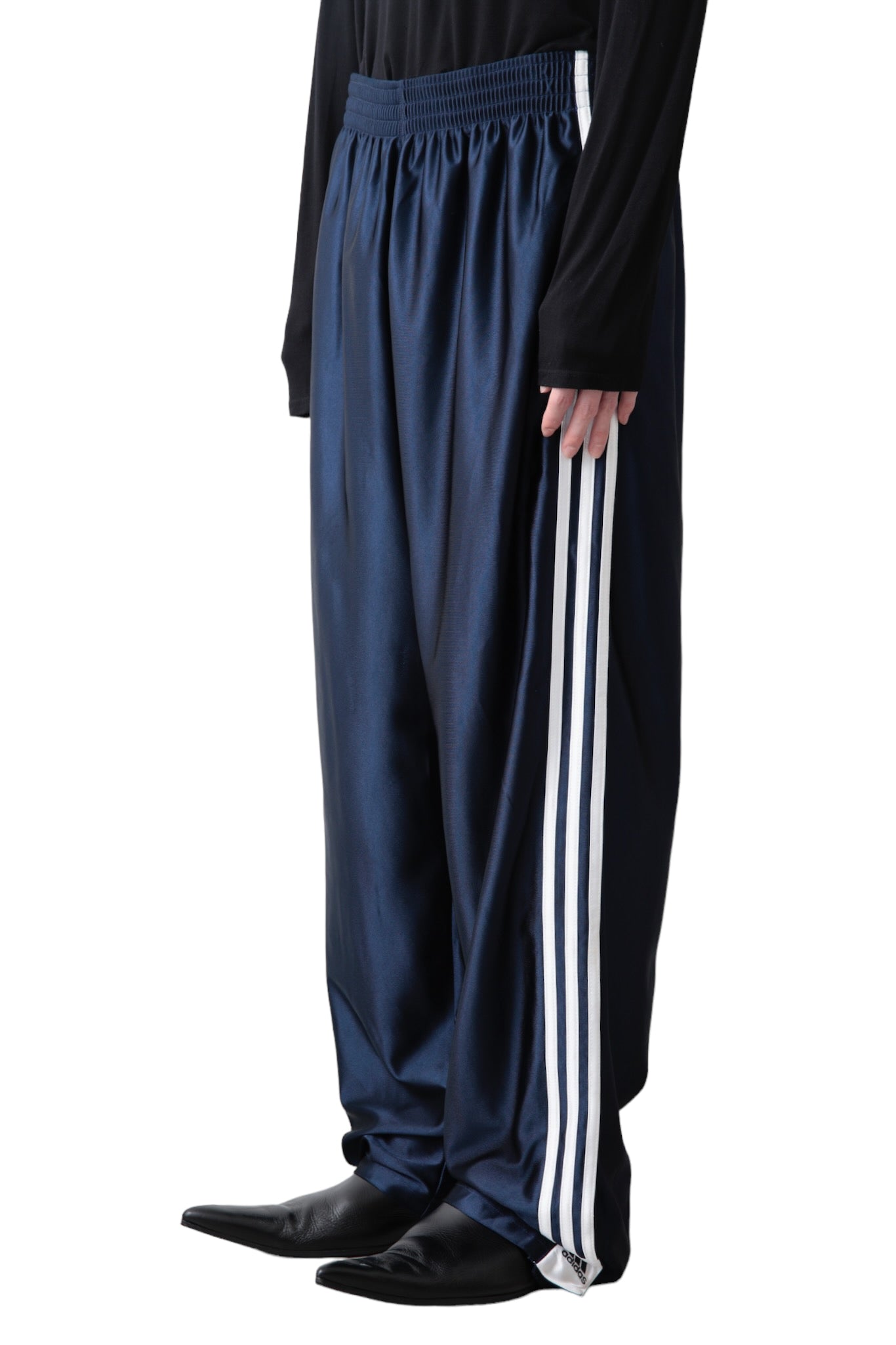 ADIDAS SIDE BUTTON BAGGY TRACK PANTS