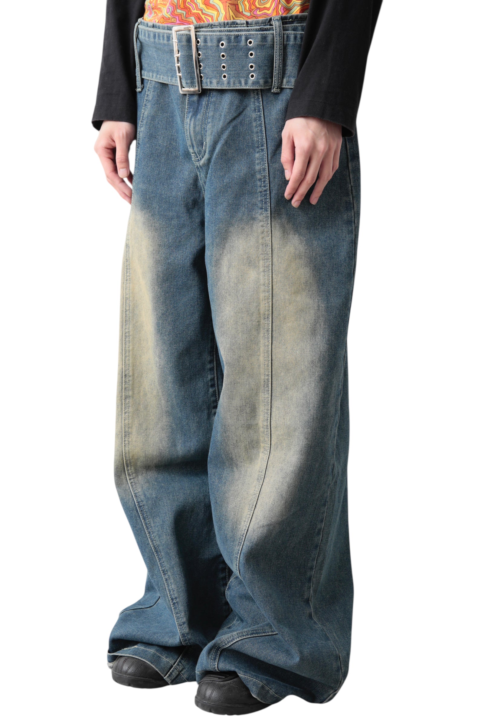 BELTED DIRTY BAGGY DENIM PANTS