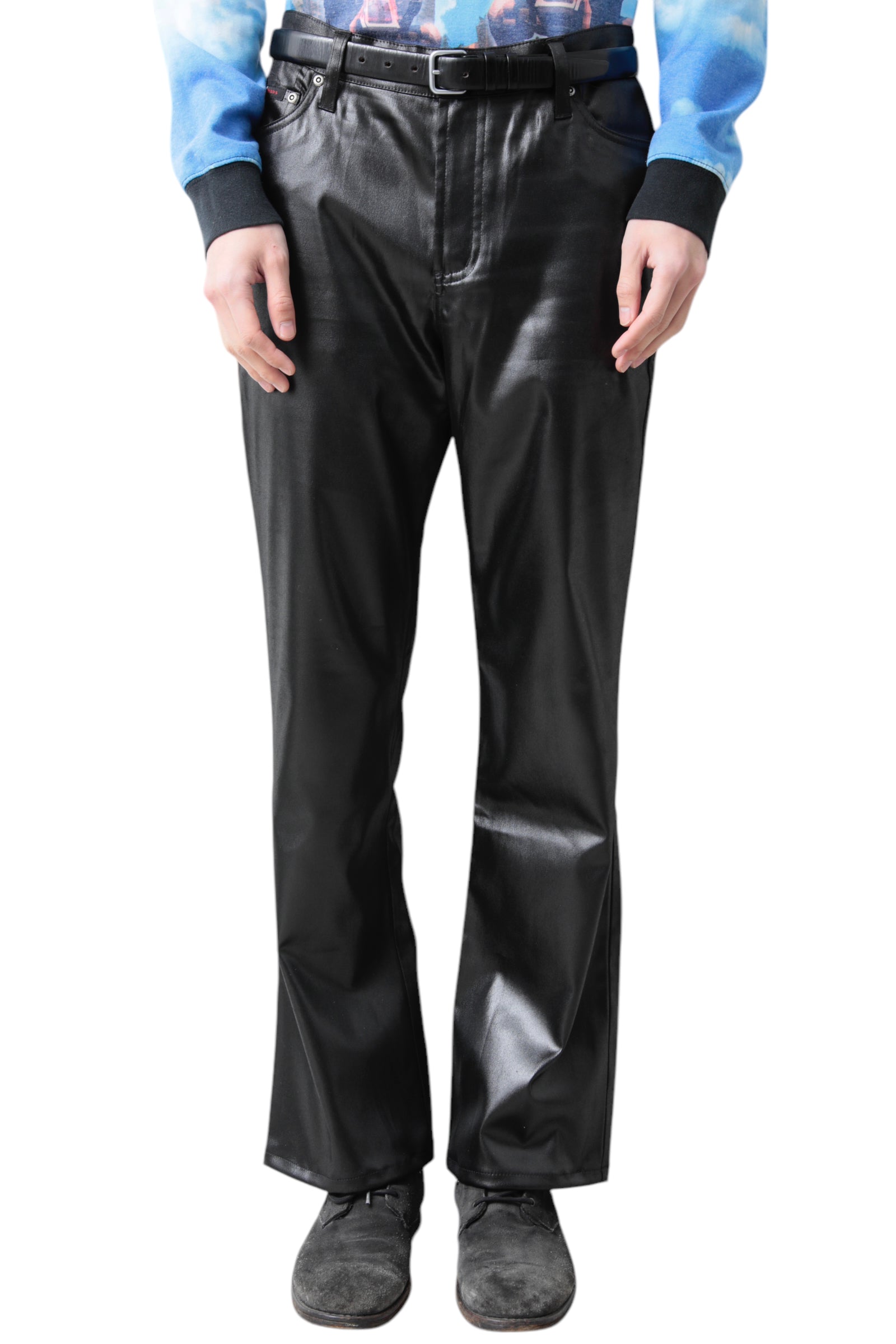 GLOSSY STRAIGHT PANTS