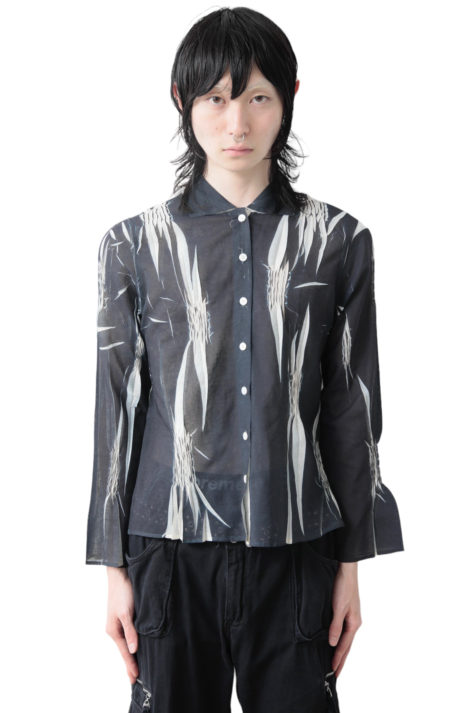 GRAPHIC PLEATS SHIRT