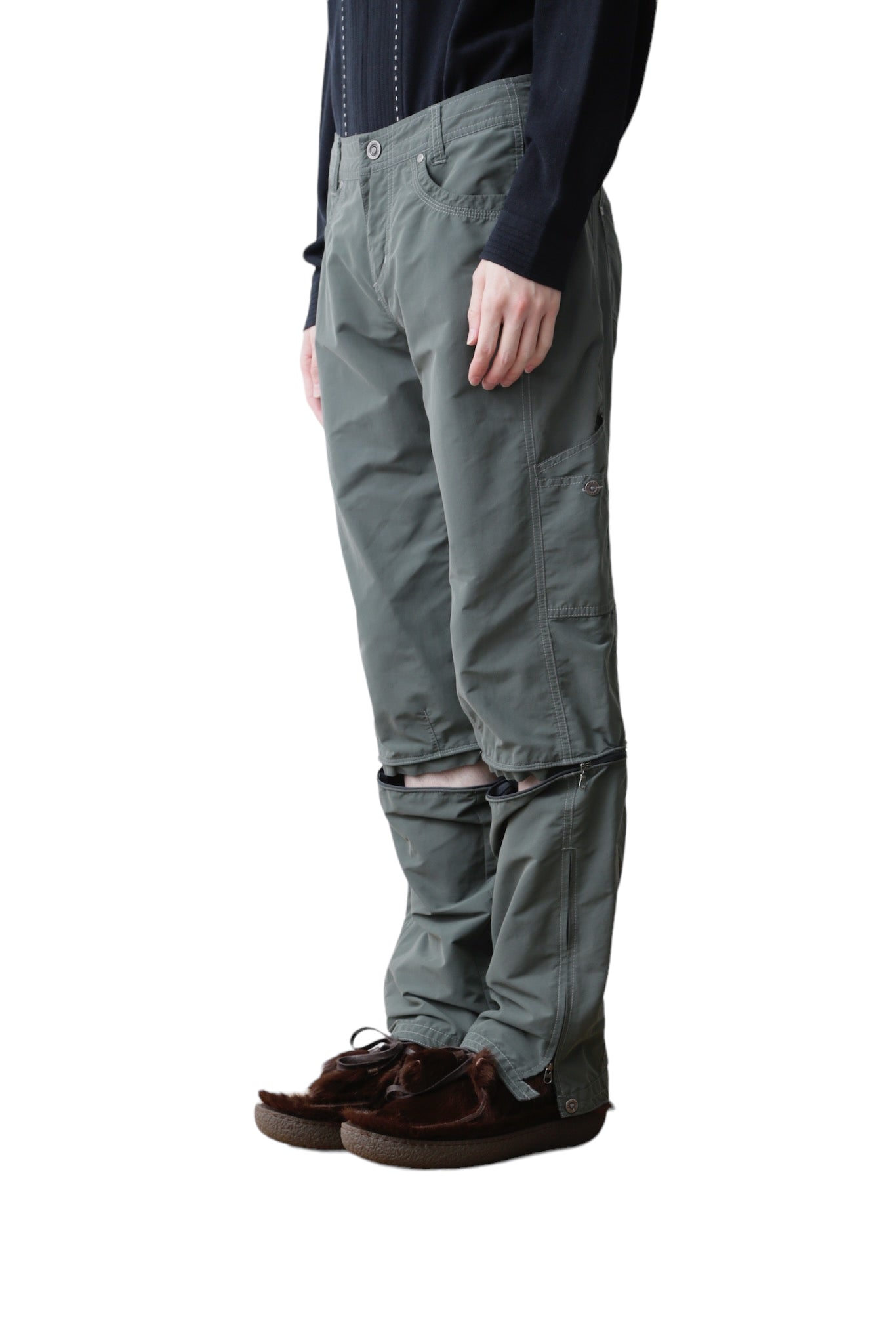 DETACHABLE NYLON CARGO PANTS