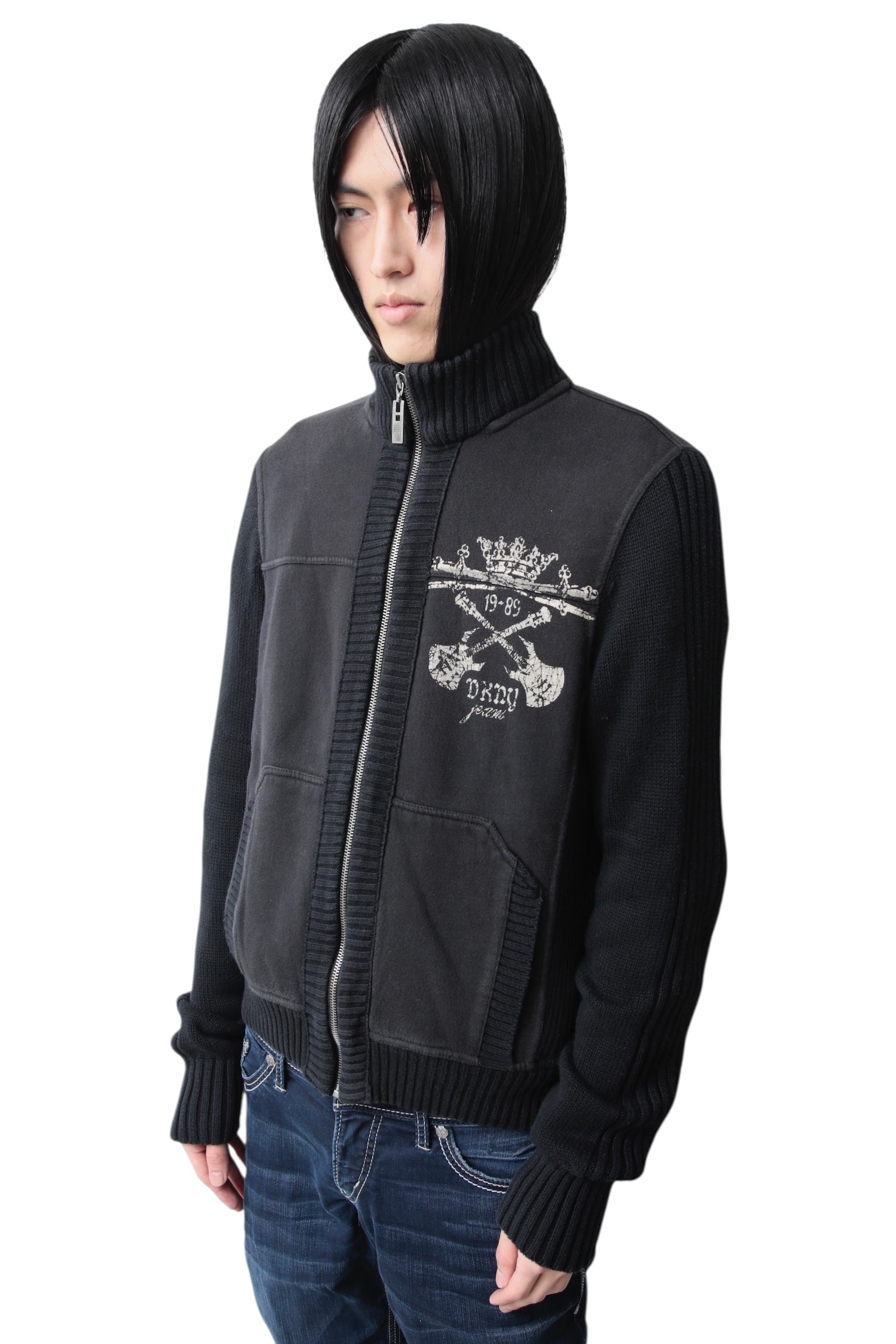 GRAPHIC DRIVERS KNIT SWEATER