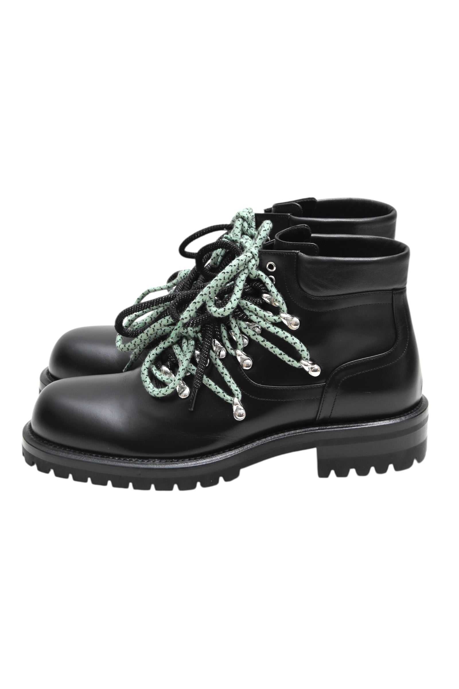 NAMACHEKO MOUNTAIN BOOT