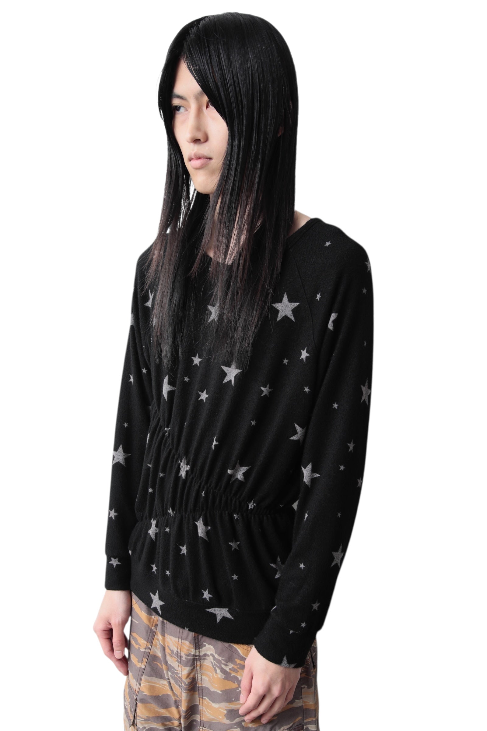 ASYMMETRY GATHER STAR SWEATER