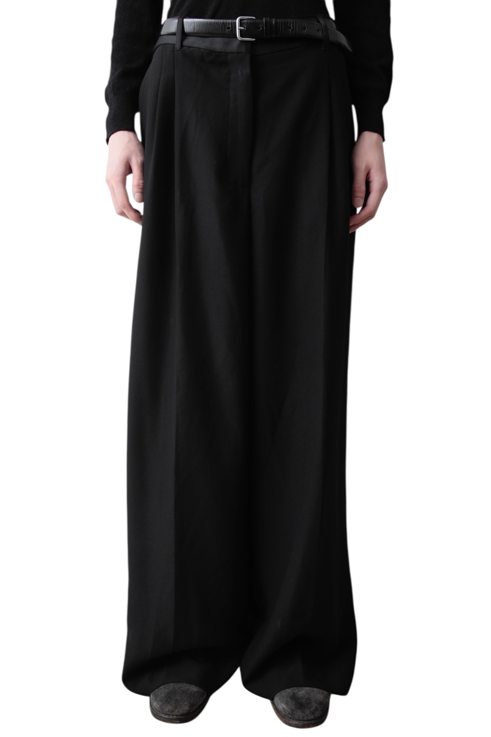 BLACK WIDE BAGGY SLACKS